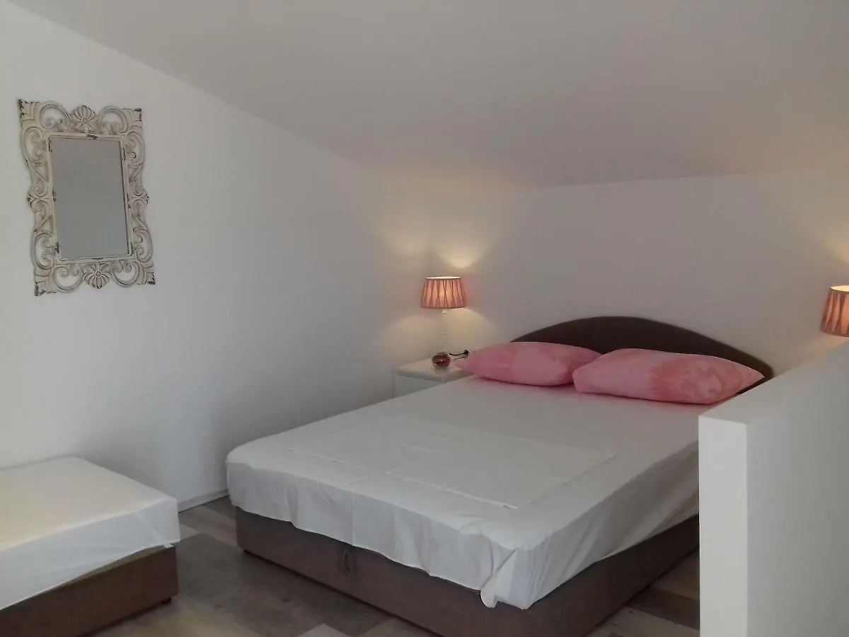 Apartman Nena Διαμέρισμα Slatine
