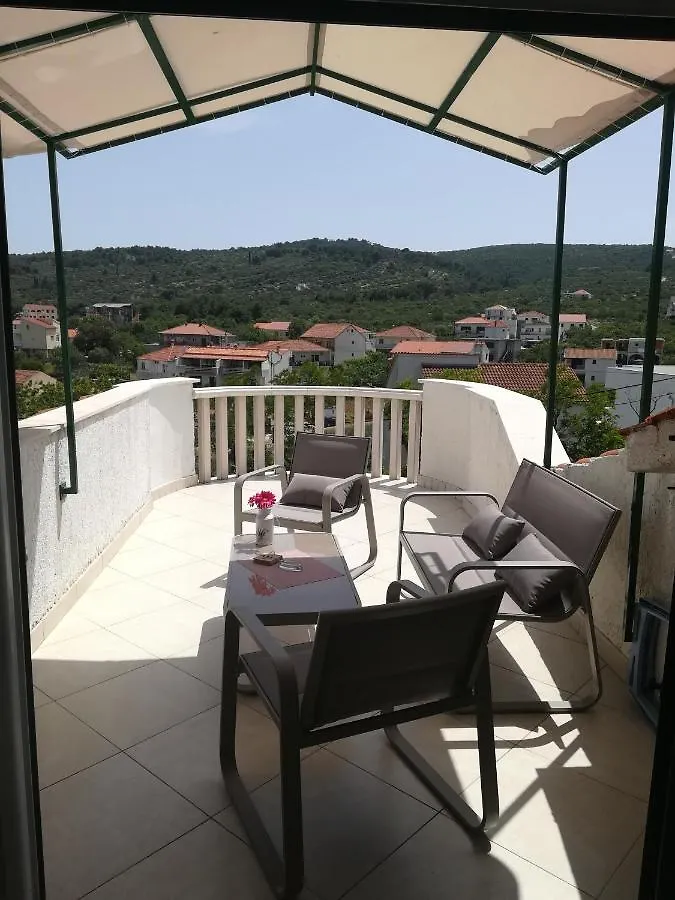 Apartman Nena Διαμέρισμα Slatine